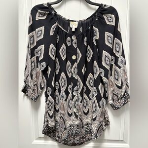 Fig and Flower Black and Cream Patterned Blouse
